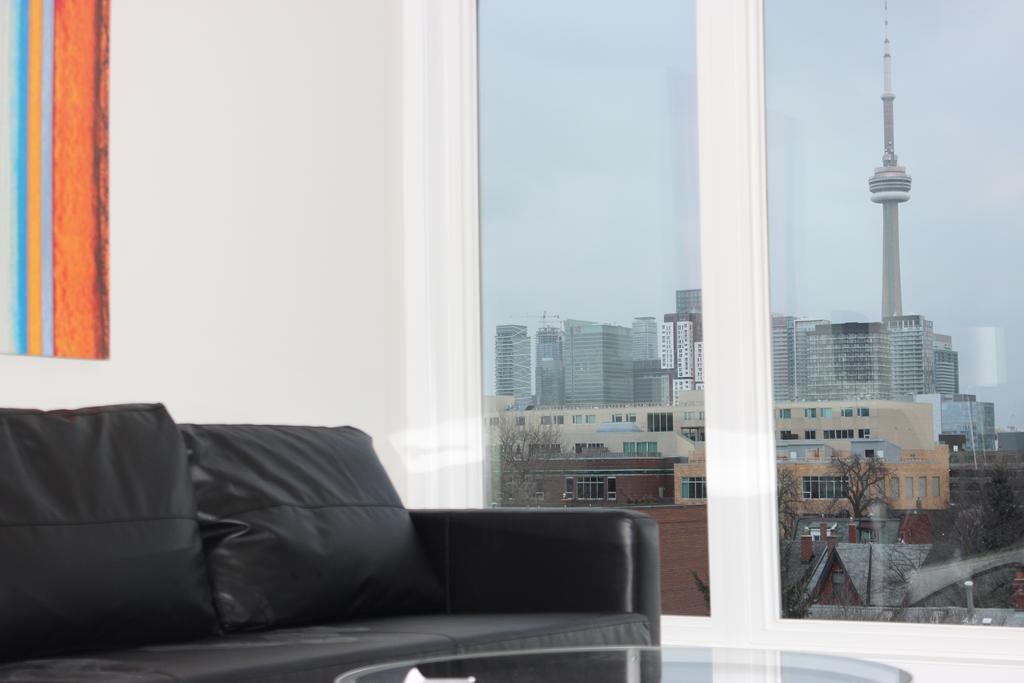 Atlas Suites- Furnished Apartments-College Street, 多伦多 外观 照片